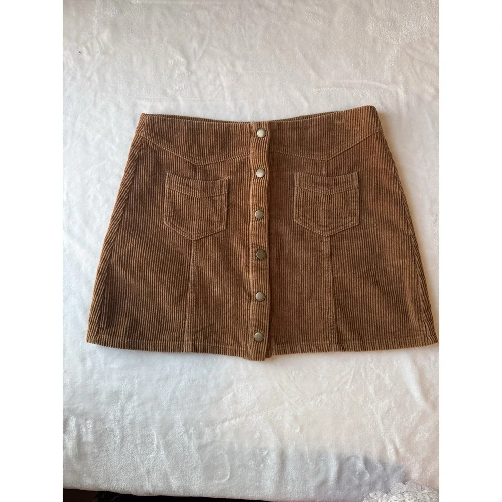 She + Sky Brown Corduroy Button-Front Pocket Mini‎ Skirt Women's Size M Preppy